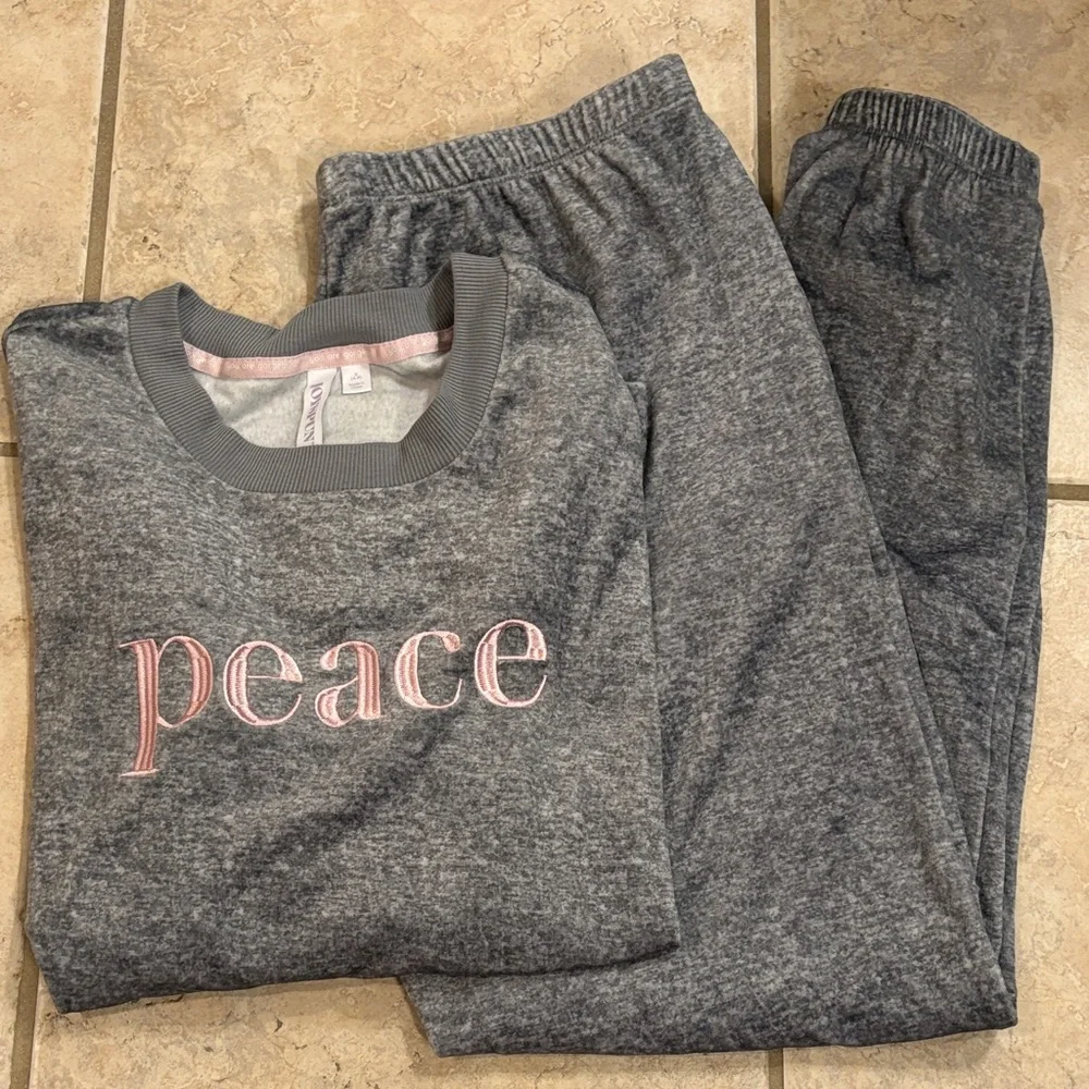 Women's Gray Pajama Set with Pink Peace Design - Picture 1 of 2